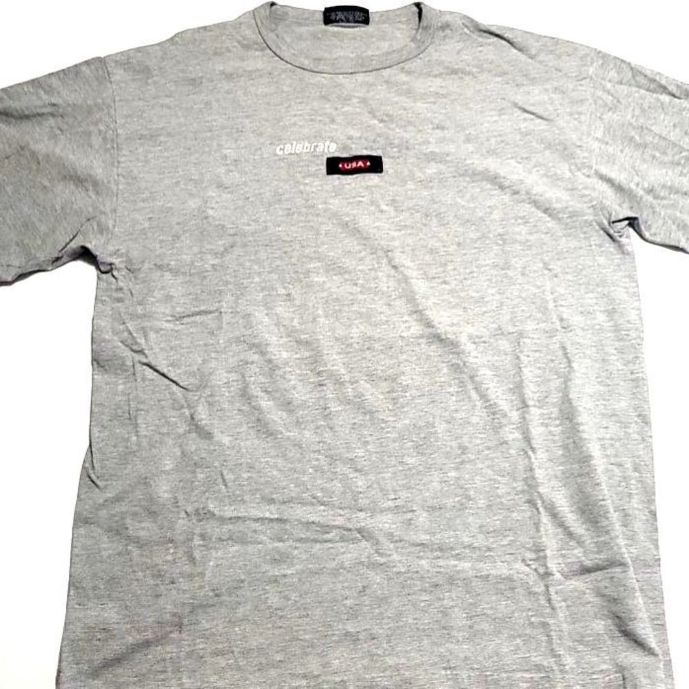 Celebrate America USA 2001 Unisex Gray Short Sleeve Large T-Shirt
